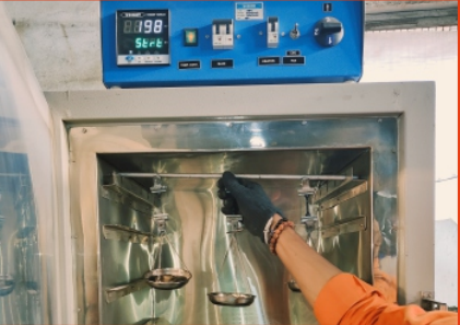 Hot Air Oven